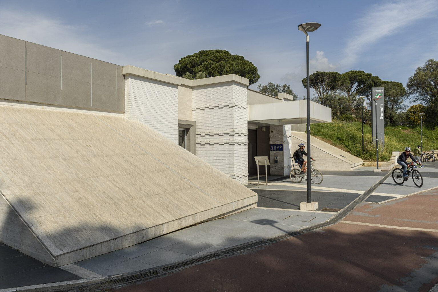 Station Gemelli Rome Station Gemelli Rome